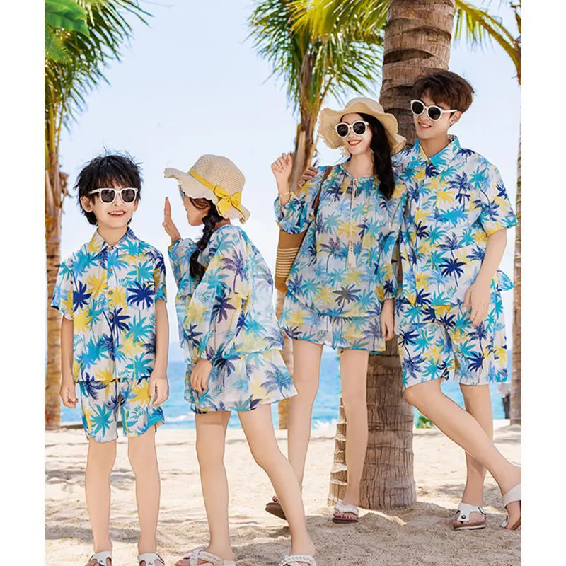 Family Vacation Look Matching  - Plant Parental บทวิจารณ์และราคา